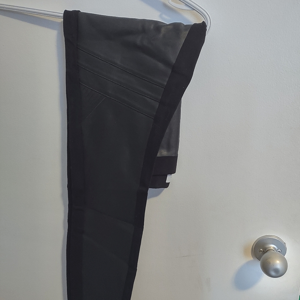 Reitmans faux leather pants